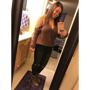 Meet your Posher, Haley